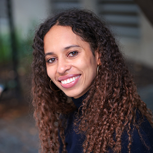 zoe-mugai-barris Profile photo of Zoe Mungai-Barris