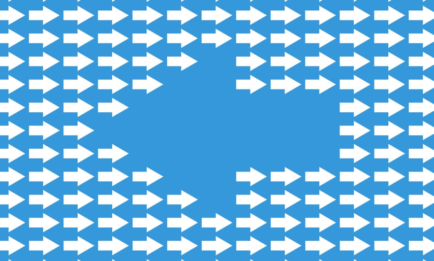 Lots of small arrows pointing to the right, while one large arrow points to the left.