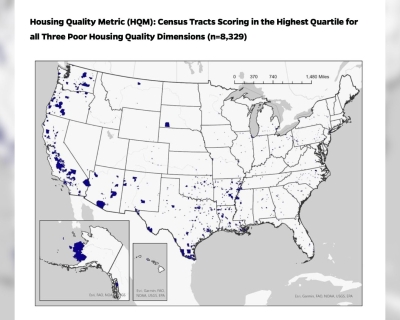 A blank map of the United States with a majority of blue splotches along the west coast, an indicator of the highest quartile for all three poor housing quality dimensions