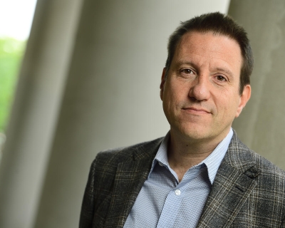 Portrait of Derek Cummings