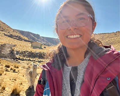 Image of Sofía Espinoza  standing outside in Puno, Peru