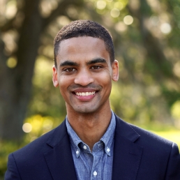 Andrew Anderson headshot