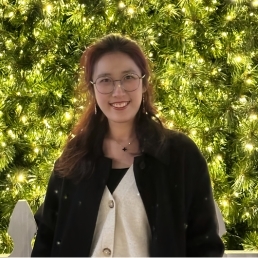 Luyao (Vivian) Dai Luyao (Vivian) Dai