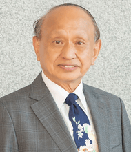 Min-Ho Huang headshot