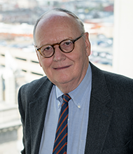 Henry Perry headshot