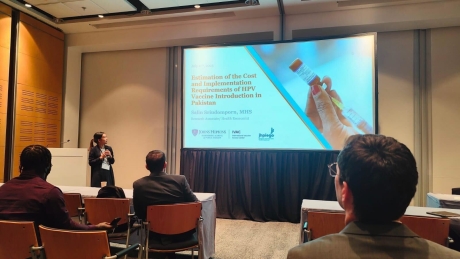 Salin presenting at a confernce