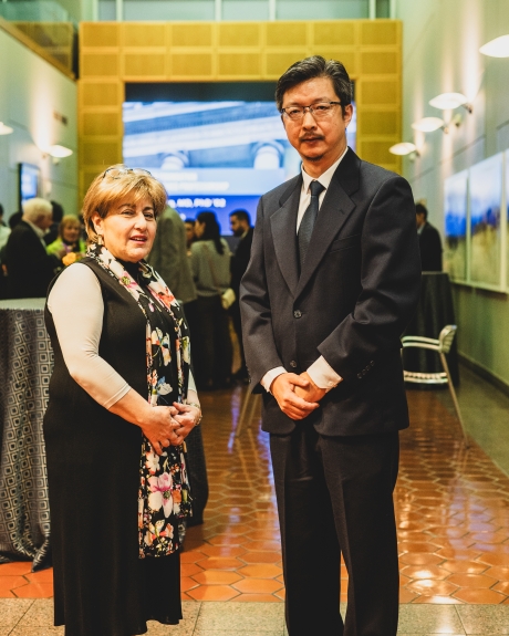 Elizabeth Walder and Jiou Wang Elizabeth Walder and Jiou Wang visit during the reception which was held in the School's atrium