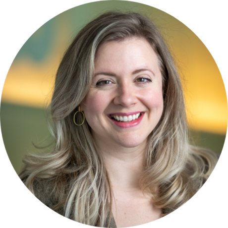 A profile photo of Leslie Procter